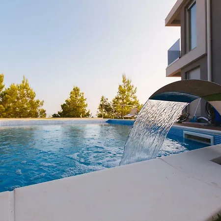 Alfa&omega Villa Klis
