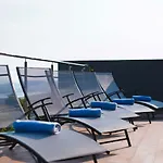 Villa Alfa & Omega *